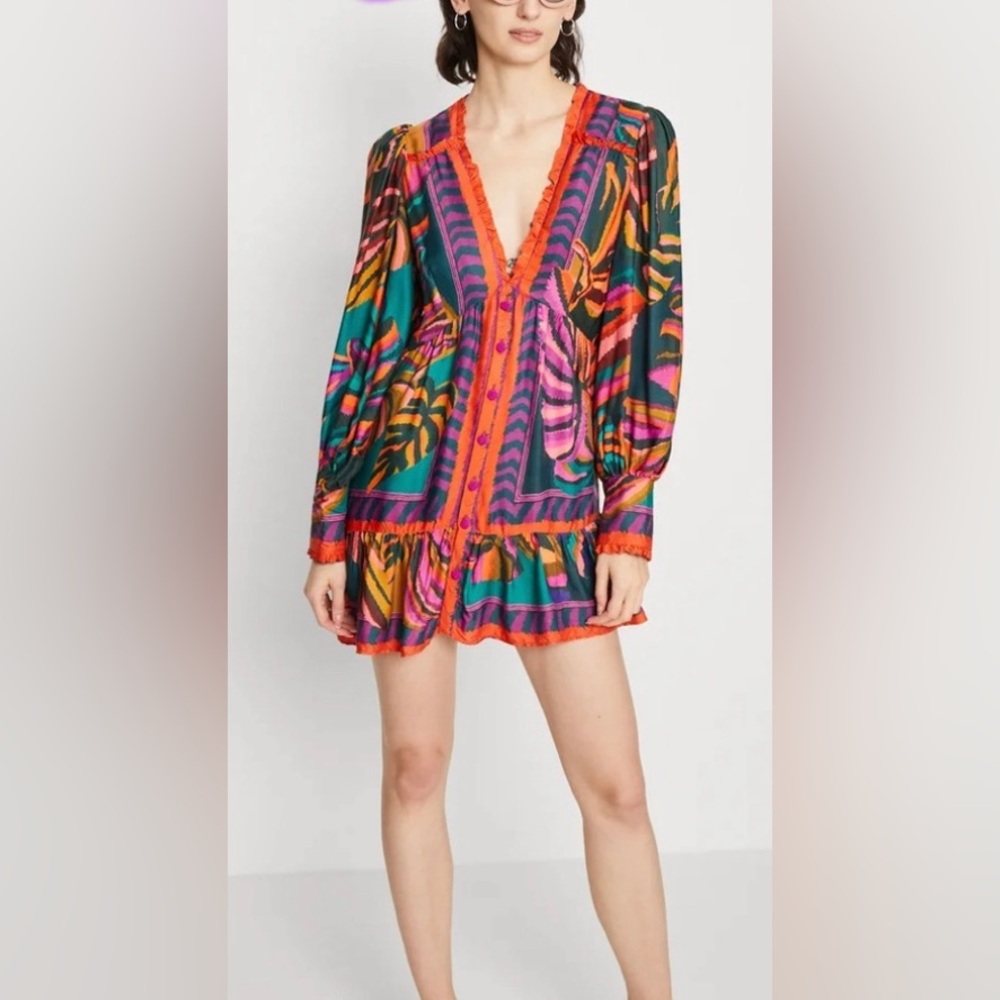 Farm Rio NWOT Graphic Foliage Long Balloon Sleeve Multicolor Mini Dress. Size M.